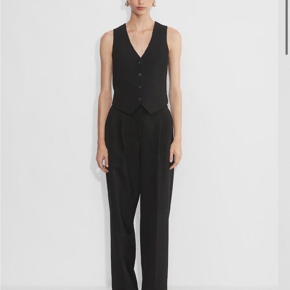 Babaton Black Button-Up Vest - Picture 3 of 3
